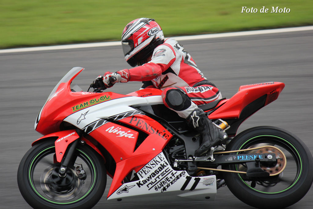 NEO STANDARD #11 チーム のしのし 須田 国男 Kawasaki Ninja250R