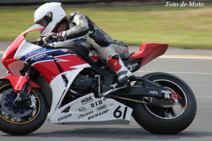 JSB1000 #61  HondaブルーヘルメットMSC熊本 森 健祐 CBR1000RR