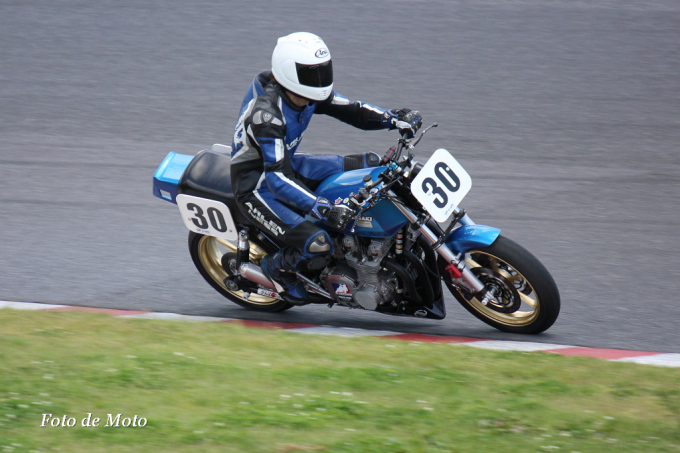 Monster #30 GP クラフト 佐藤 正之 Kawasaki Z900
