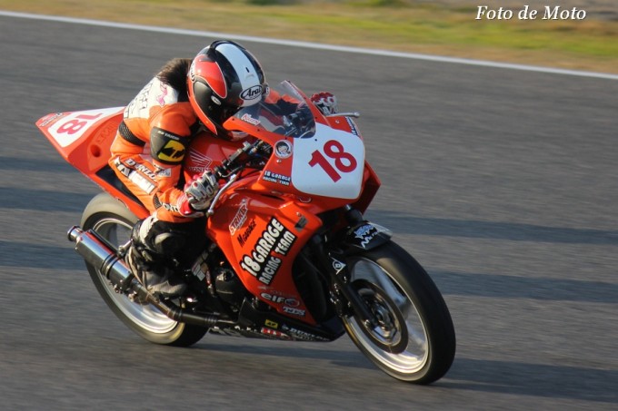 CBR250R #18 18GARAGE RACING TEAM 小椋 華恋 Ogura Karen Honda CBR250R