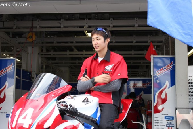 JSB1000 #14 Honda 熊本レーシング 小島 一浩 Honda CBR1000RR